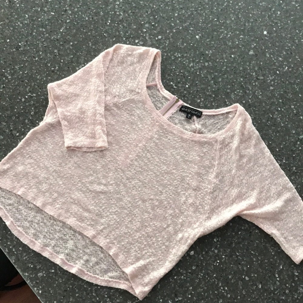 Pink short sleeve top barely worn